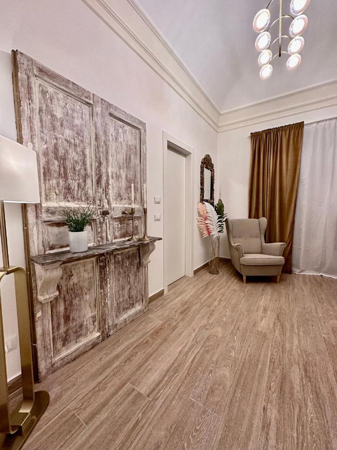 Nerina Hotel Catania-Fontanarossai nemzetközi repülőtér Kültér fotó